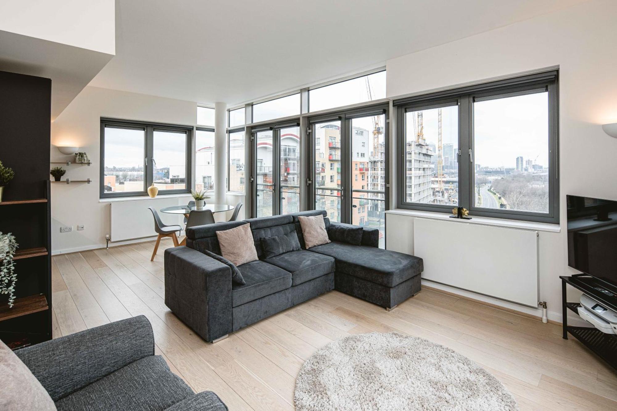Beautiful Penthouse With Private Terrace In Greenwich Peninsula Appartement *